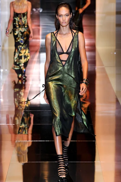 Look 37